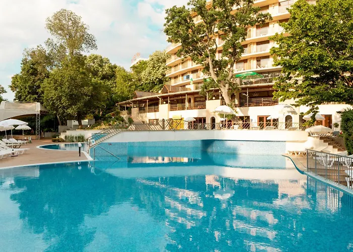 Kristal Hotel