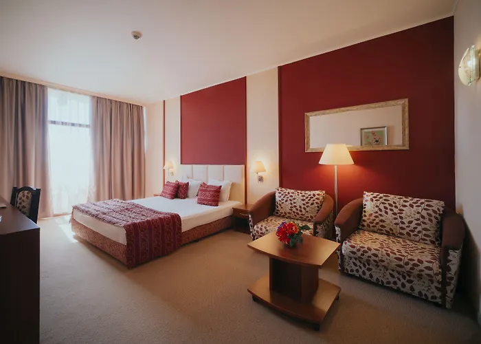 Kristal Hotel